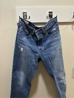 Vintage Levi 501s, Relaxed Fit Distressed Jeans